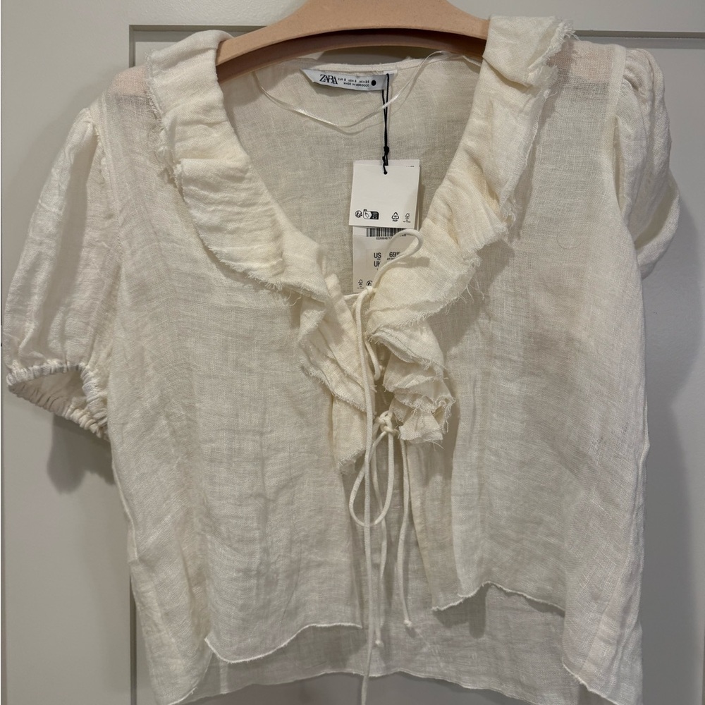 Zara Off-White Ruffled Blouse